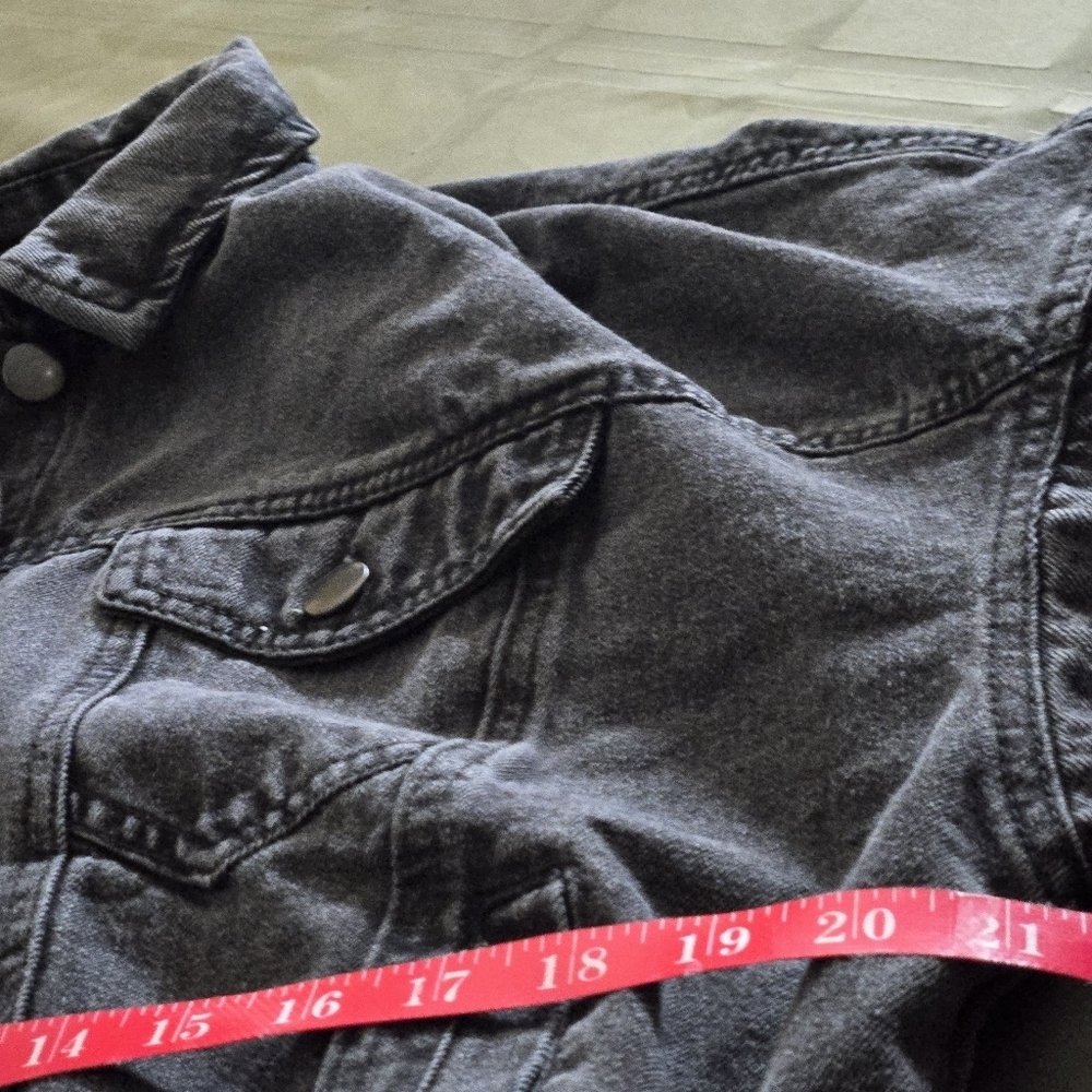 Vintage Highway Jeans Cropped Denim Jacket Women’s L Medium Wash Button Front - Picture 12 of 14